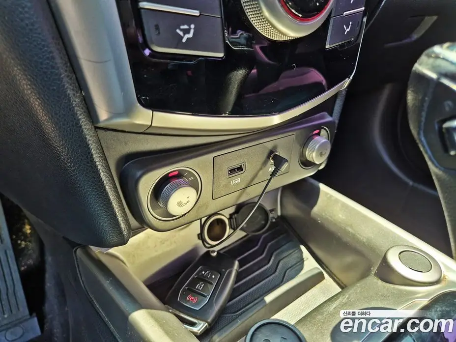 SsangYong TIBOLI 2015 1.6 автомат (гидро), фото 14