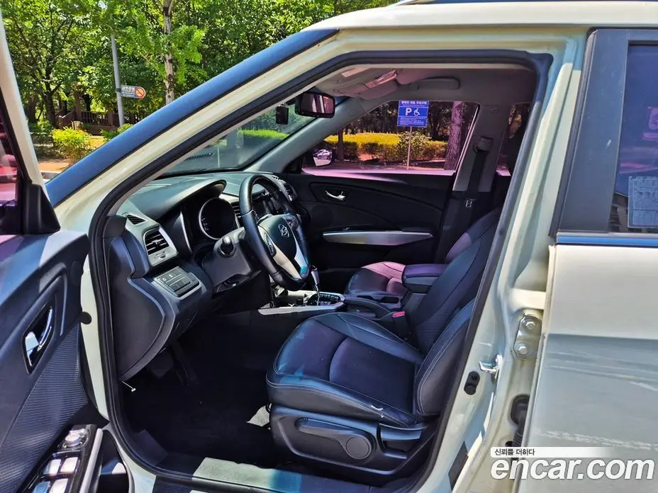 SsangYong TIBOLI 2015 1.6 автомат (гидро), фото 19