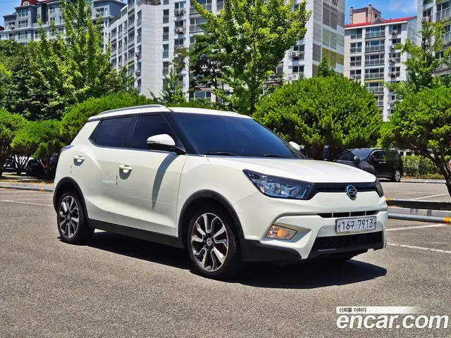 SsangYong TIBOLI 2015 1.6 автомат (гидро), миниатюра 4