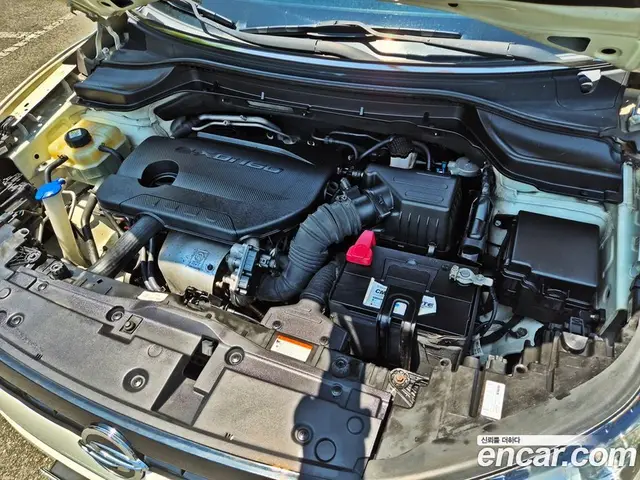 SsangYong TIBOLI 2015 1.6 автомат (гидро), миниатюра 7