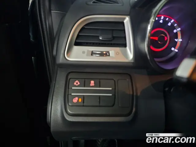 SsangYong TIBOLI 2015 1.6 автомат (гидро), миниатюра 8