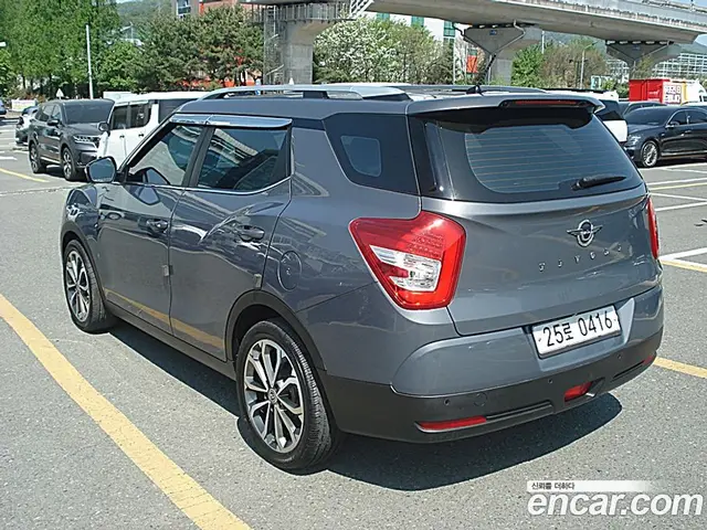 SsangYong TIBOLI 2016 1.6 автомат (гидро), миниатюра 2