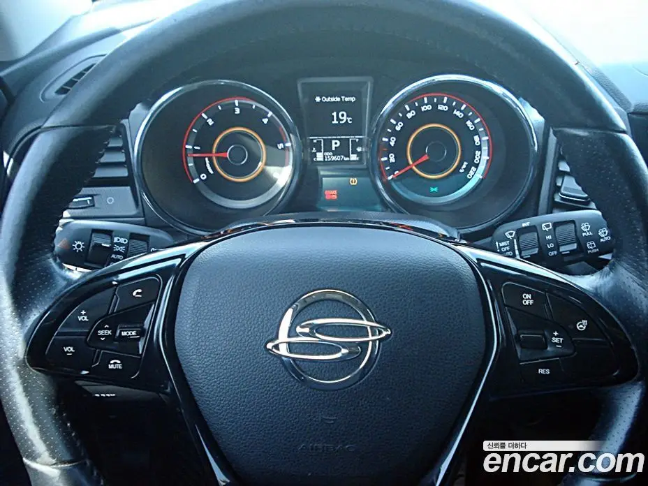 SsangYong TIBOLI 2016 1.6 автомат (гидро), фото 13