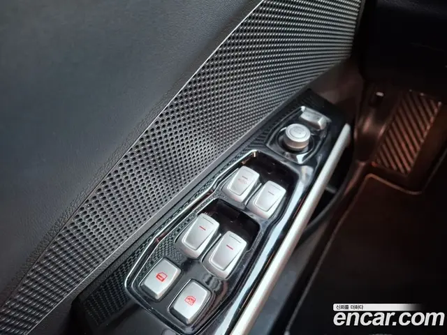 SsangYong TIBOLI 2016 1.6 автомат (гидро), миниатюра 12