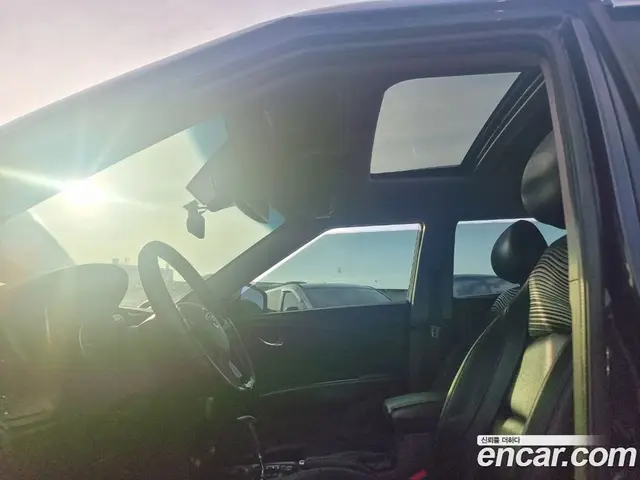 SsangYong TIBOLI 2016 1.6 автомат (гидро), миниатюра 11