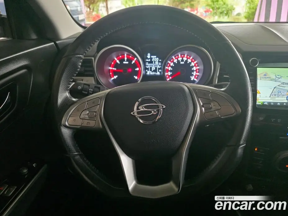 SsangYong TIBOLI 2016 1.6 автомат (гидро), фото 11