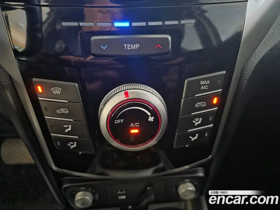 SsangYong TIBOLI 2016 1.6 автомат (гидро), фото 15