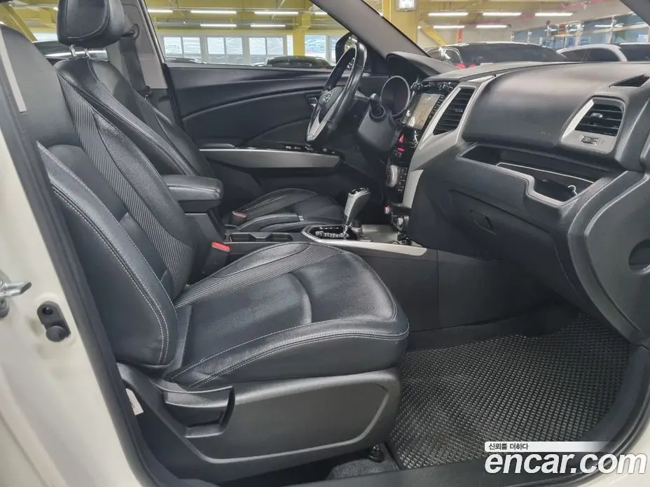 SsangYong TIBOLI 2016 1.6 автомат (гидро), фото 17
