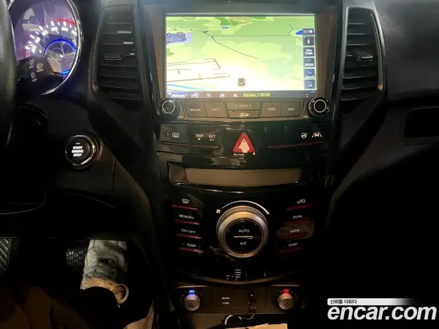SsangYong TIBOLI 2017 1.6 автомат (гидро), миниатюра 6