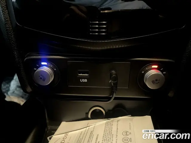 SsangYong TIBOLI 2017 1.6 автомат (гидро), миниатюра 8