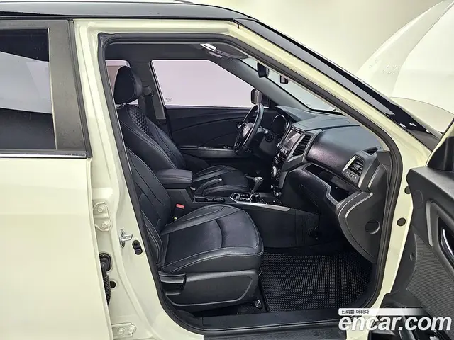 SsangYong TIBOLI 2017 1.6 автомат (гидро), миниатюра 11 SsangYong TIBOLI 2017 1.6 автомат (гидро), миниатюра 11