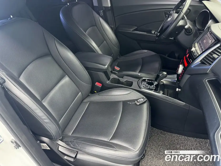 SsangYong TIBOLI 2017 1.6 автомат (гидро), фото 17