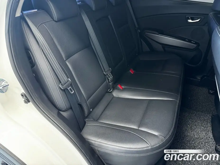 SsangYong TIBOLI 2017 1.6 автомат (гидро), фото 18