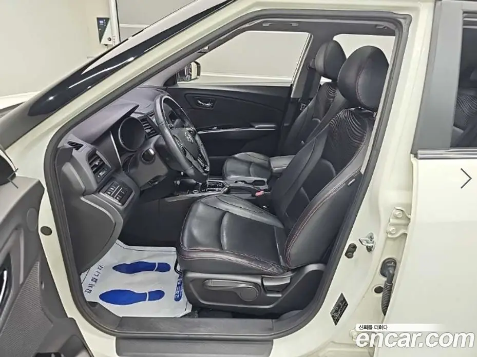 SsangYong TIBOLI 2017 1.6 автомат (гидро), фото 12
