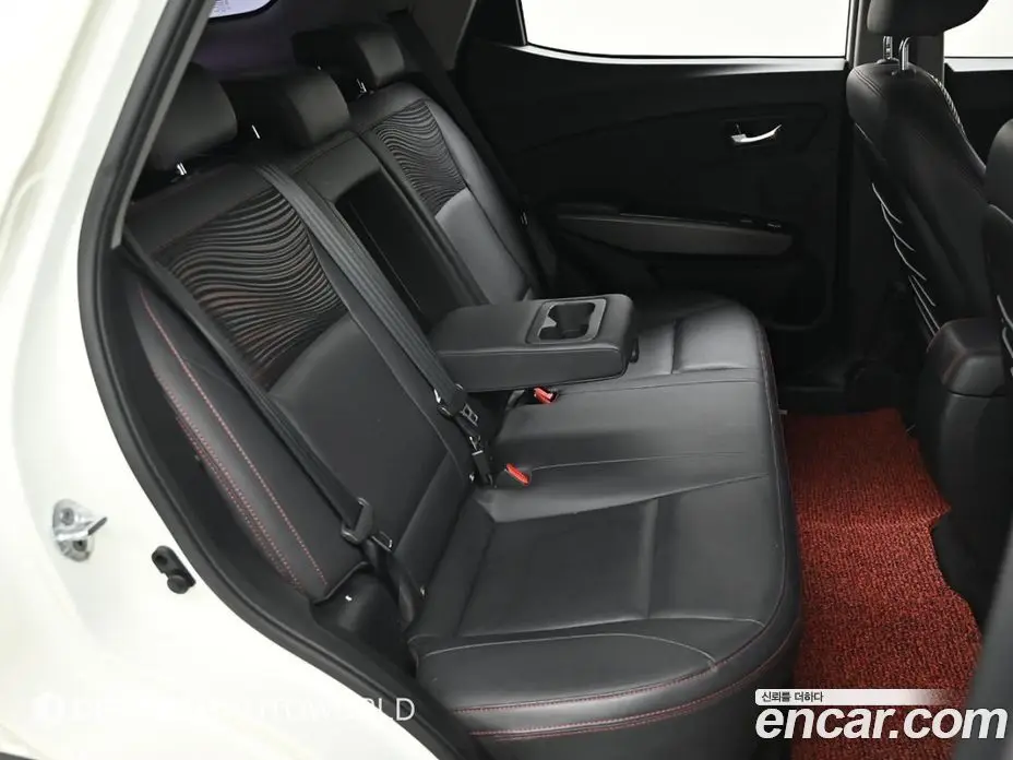 SsangYong TIBOLI 2017 1.6 автомат (гидро), фото 12
