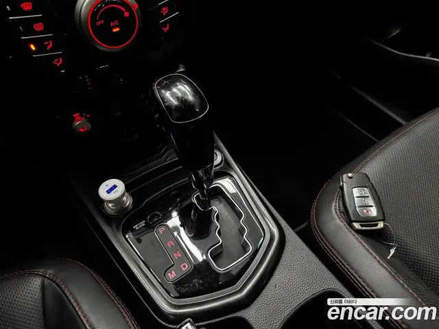 SsangYong TIBOLI 2017 1.6 автомат (гидро), миниатюра 9