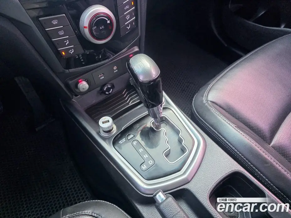 SsangYong TIBOLI 2018 1.6 автомат (гидро), фото 11 SsangYong TIBOLI 2018 1.6 автомат (гидро), фото 11