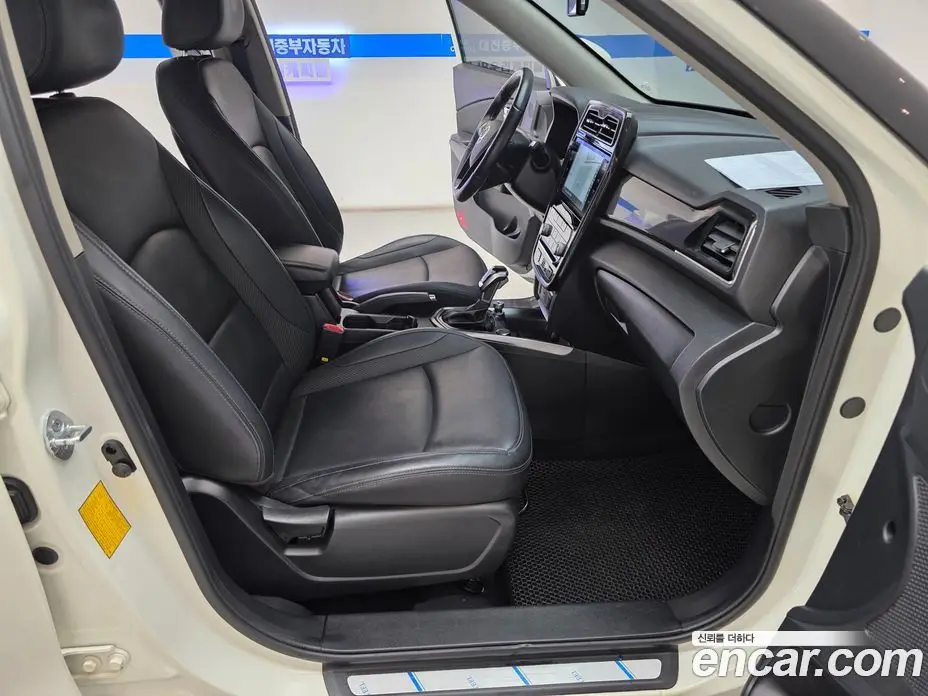 SsangYong TIBOLI 2019 1.5 автомат (гидро), фото 14