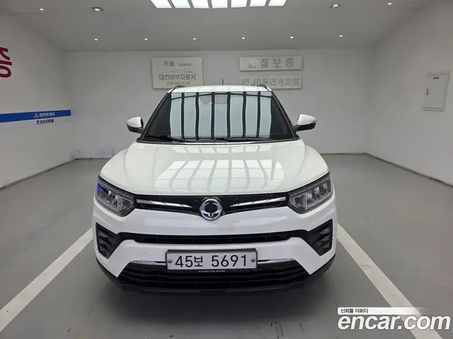 SsangYong TIBOLI 2019 1.5 автомат (гидро), миниатюра 3