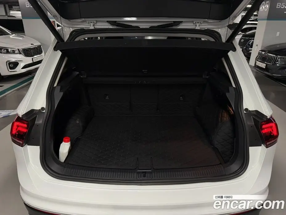 Volkswagen Tiguan 2020 2.0 автомат (гидро), фото 19 Volkswagen Tiguan 2020 2.0 автомат (гидро), фото 19