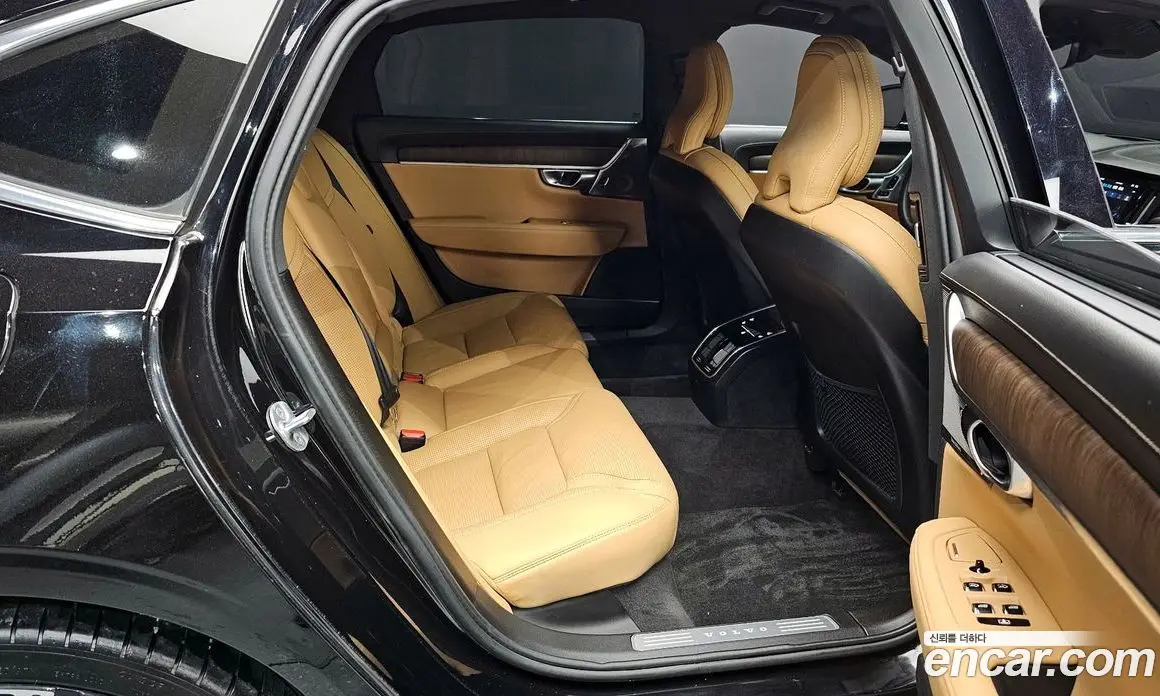 Volvo S90 2023 2.0 автомат (гидро), фото 12 Volvo S90 2023 2.0 автомат (гидро), фото 12