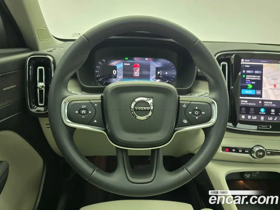 Volvo XC40 2022 2.0 автомат (гидро), фото 8 Volvo XC40 2022 2.0 автомат (гидро), фото 8
