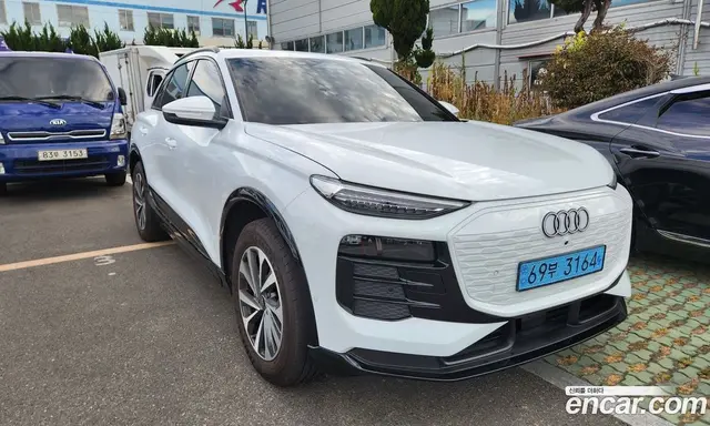 Audi Q6 e-tron 2025 0.2 автомат (гидро), миниатюра 2