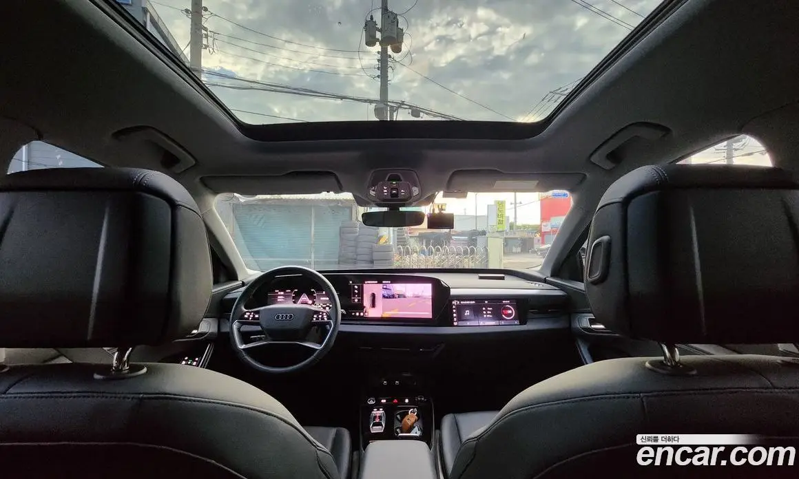 Audi Q6 e-tron 2025 0.2 автомат (гидро), фото 15