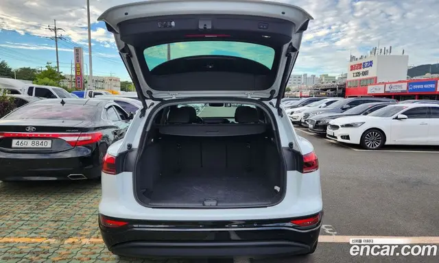 Audi Q6 e-tron 2025 0.2 автомат (гидро), миниатюра 6