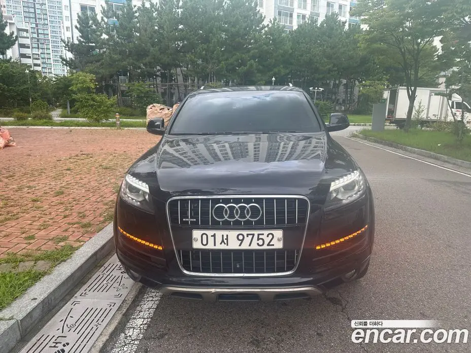 Audi Q7 2014 3.0 автомат (гидро), фото 1 Audi Q7 2014 3.0 автомат (гидро), фото 1