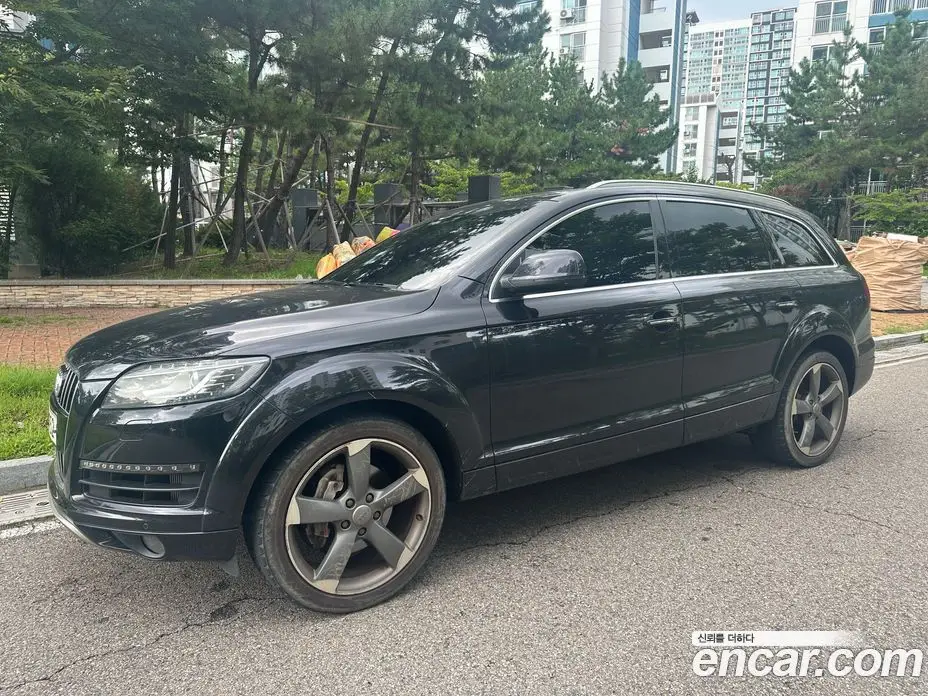 Audi Q7 2014 3.0 автомат (гидро), фото 3 Audi Q7 2014 3.0 автомат (гидро), фото 3