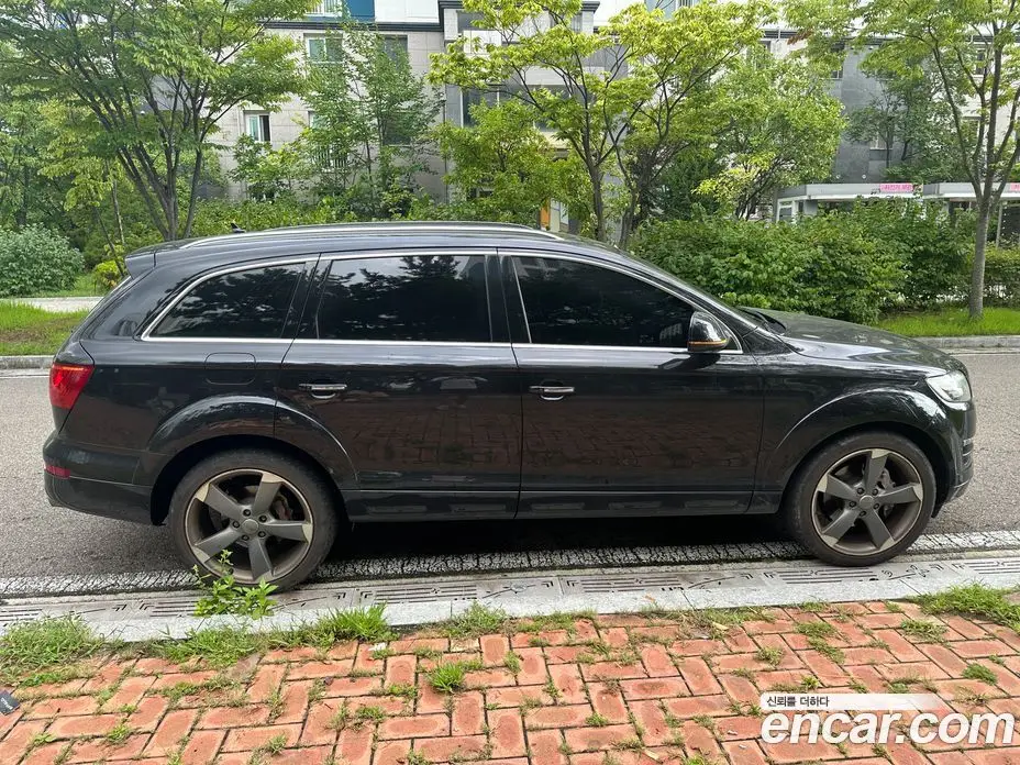 Audi Q7 2014 3.0 автомат (гидро), фото 5 Audi Q7 2014 3.0 автомат (гидро), фото 5