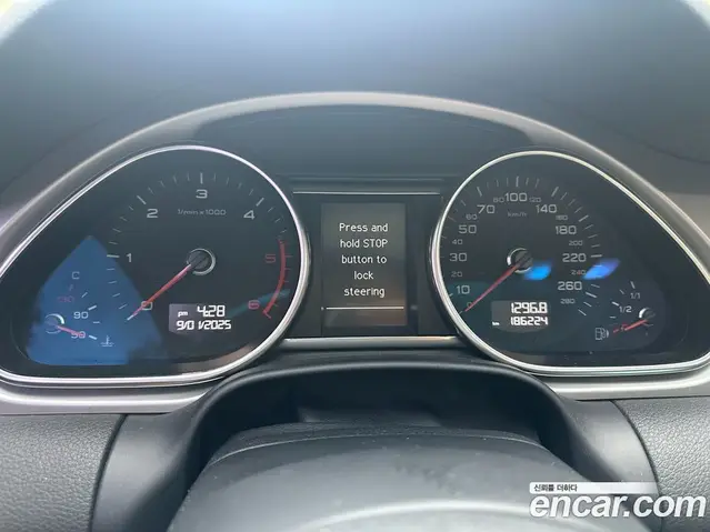 Audi Q7 2014 3.0 автомат (гидро), миниатюра 6 Audi Q7 2014 3.0 автомат (гидро), миниатюра 6