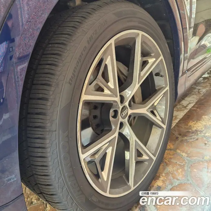 Audi Q8 2023 3.0 автомат (гидро), фото 11 Audi Q8 2023 3.0 автомат (гидро), фото 11