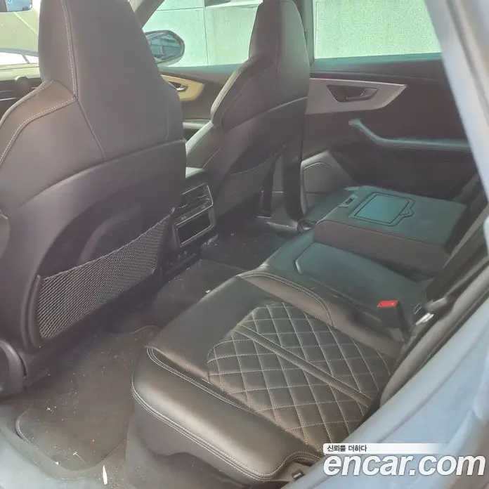Audi Q8 2023 3.0 автомат (гидро), фото 5 Audi Q8 2023 3.0 автомат (гидро), фото 5