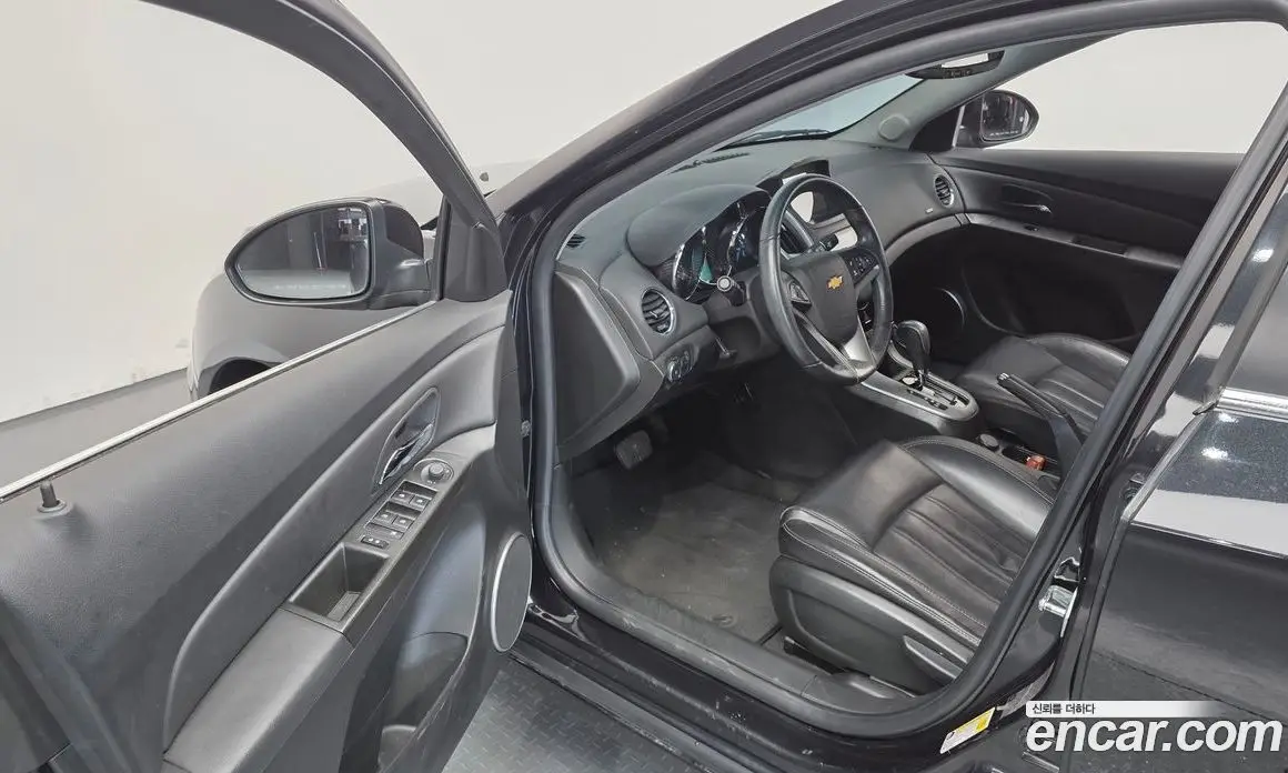 Chevrolet Cruze 2015 1.8 автомат (гидро), фото 11