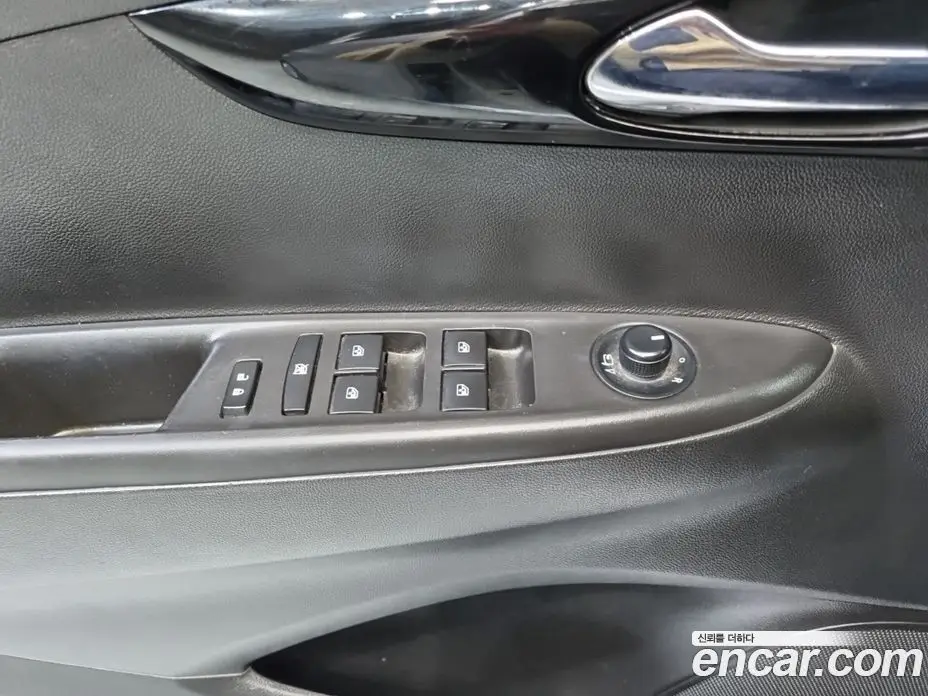 Chevrolet Spark 2016 1.0 автомат (гидро), фото 13