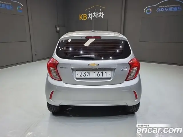 Chevrolet Spark 2016 1.0 автомат (гидро), миниатюра 3