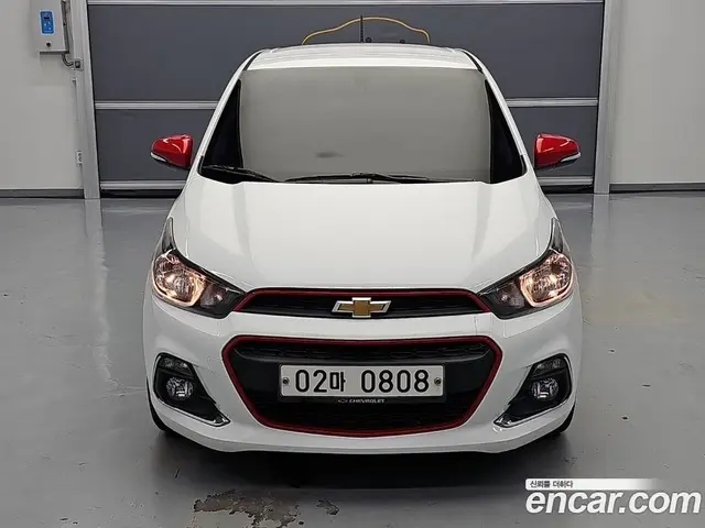 Chevrolet Spark 2016 1.0 автомат (гидро), миниатюра 2