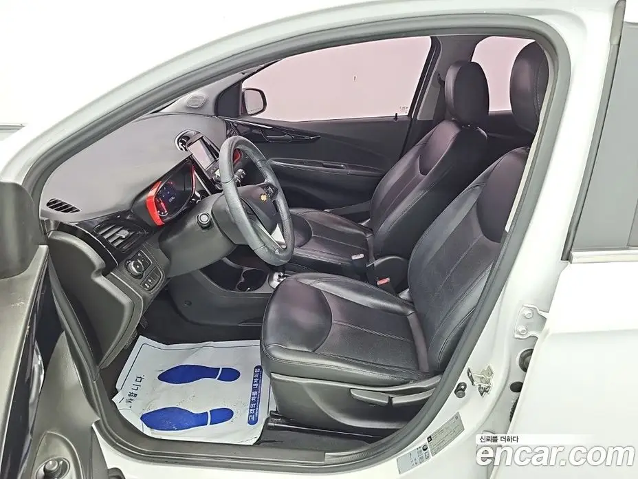 Chevrolet Spark 2016 1.0 автомат (гидро), фото 11