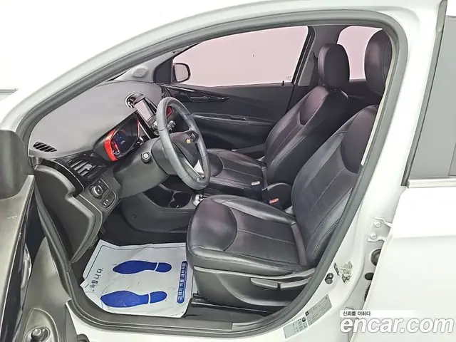 Chevrolet Spark 2016 1.0 автомат (гидро), миниатюра 11
