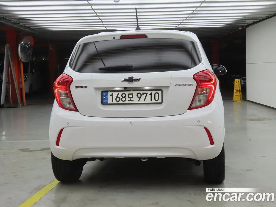 Chevrolet Spark 2021 1.0 автомат (гидро), фото 3
