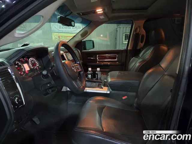 Dodge Ram Pick Up 2012 5.7 автомат (гидро), миниатюра 9 Dodge Ram Pick Up 2012 5.7 автомат (гидро), миниатюра 9