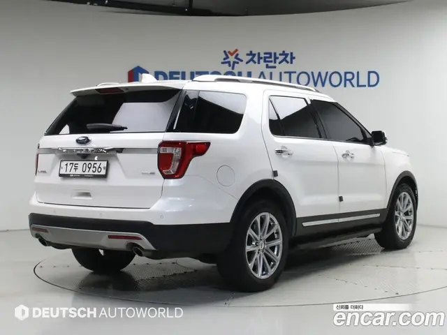 Ford Explorer 2015 2.3 автомат (гидро), миниатюра 2 Ford Explorer 2015 2.3 автомат (гидро), миниатюра 2