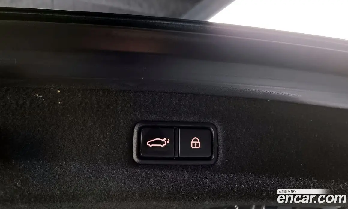 Genesis EQ900 2016 3.8 автомат (гидро), фото 17 Genesis EQ900 2016 3.8 автомат (гидро), фото 17