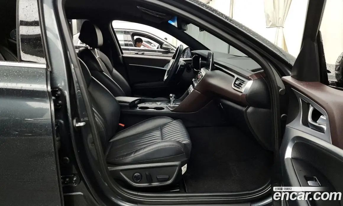 Genesis G70 2020 2.0 автомат (гидро), фото 11 Genesis G70 2020 2.0 автомат (гидро), фото 11