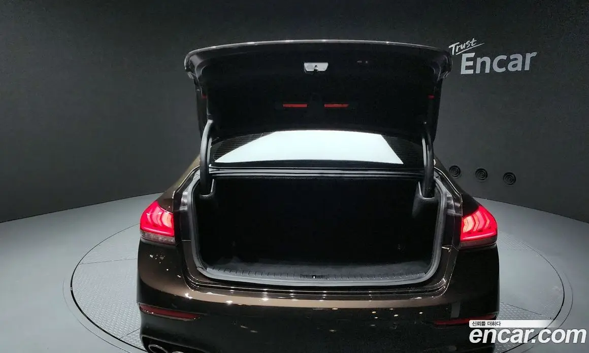 Genesis G80 2017 3.3 автомат (гидро), фото 20