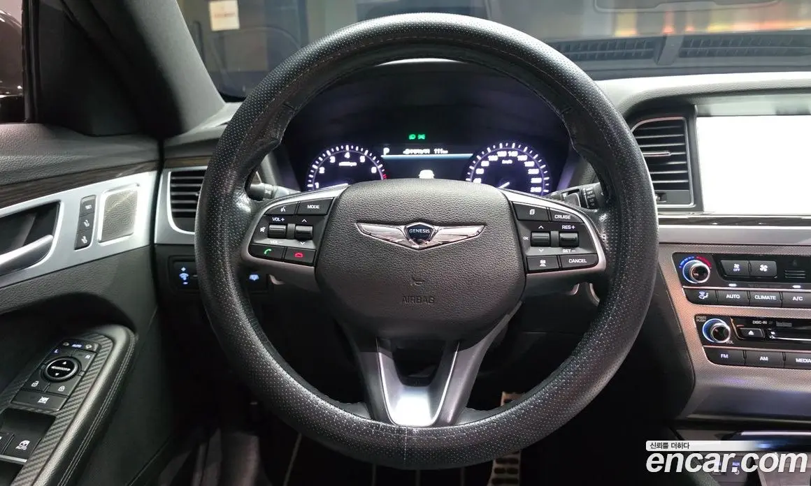 Genesis G80 2017 3.3 автомат (гидро), фото 13 Genesis G80 2017 3.3 автомат (гидро), фото 13