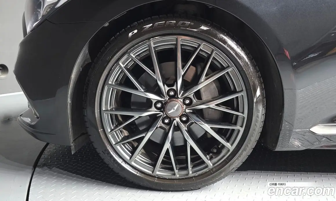 Genesis G80 2017 3.3 автомат (гидро), фото 5 Genesis G80 2017 3.3 автомат (гидро), фото 5