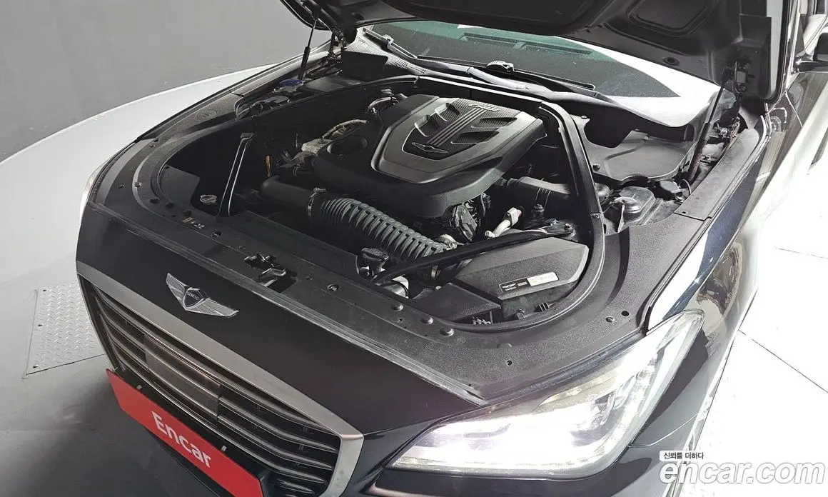 Genesis G80 2019 2.2 автомат (гидро), фото 6 Genesis G80 2019 2.2 автомат (гидро), фото 6